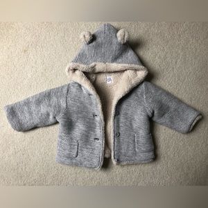 Baby Gap grey Sherpa lined hooded jacket size 6-12M